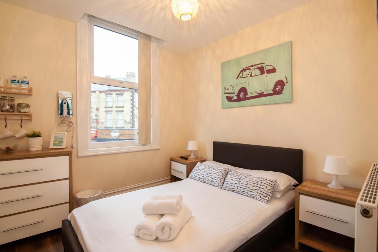Casa Fresa Franks Serviced Accommodation Liverpool Bagian luar foto