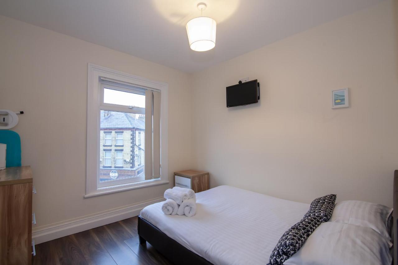 Casa Fresa Franks Serviced Accommodation Liverpool Bagian luar foto
