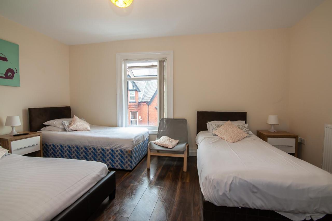 Casa Fresa Franks Serviced Accommodation Liverpool Bagian luar foto