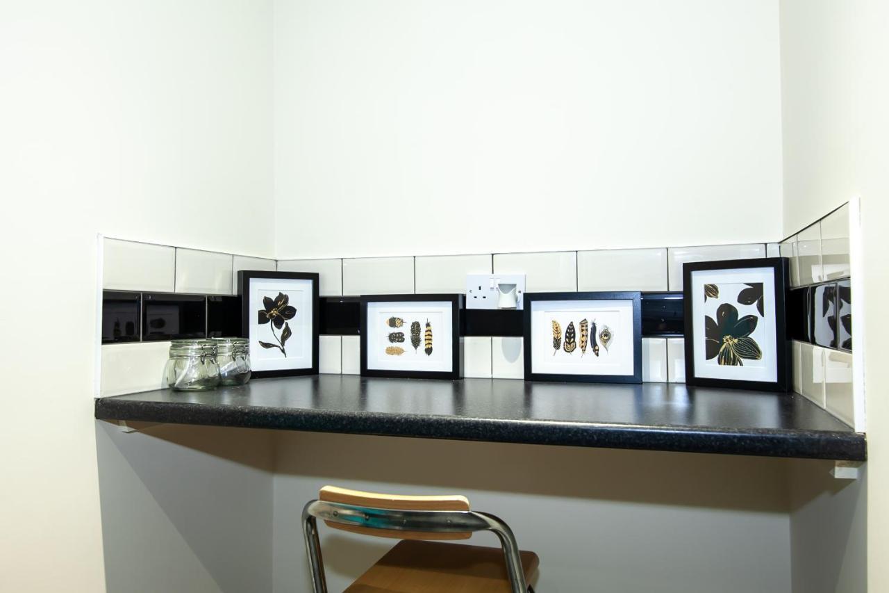 Casa Fresa Franks Serviced Accommodation Liverpool Bagian luar foto