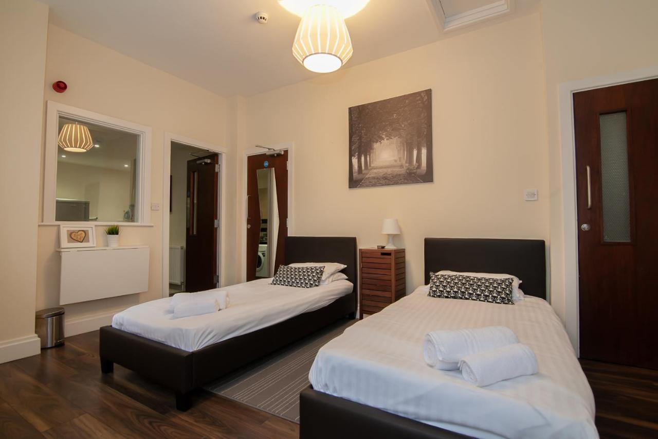Casa Fresa Franks Serviced Accommodation Liverpool Bagian luar foto