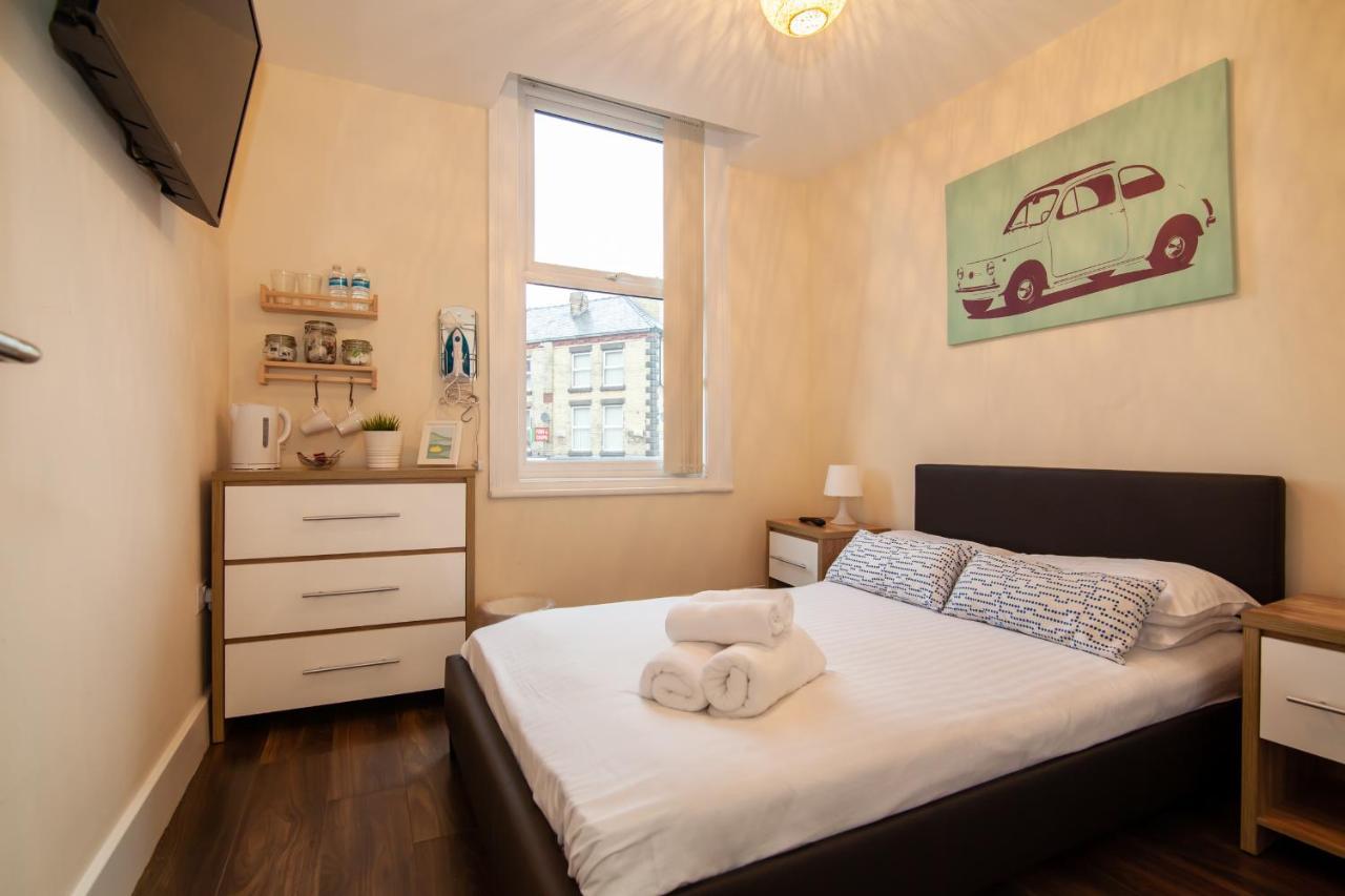 Casa Fresa Franks Serviced Accommodation Liverpool Bagian luar foto