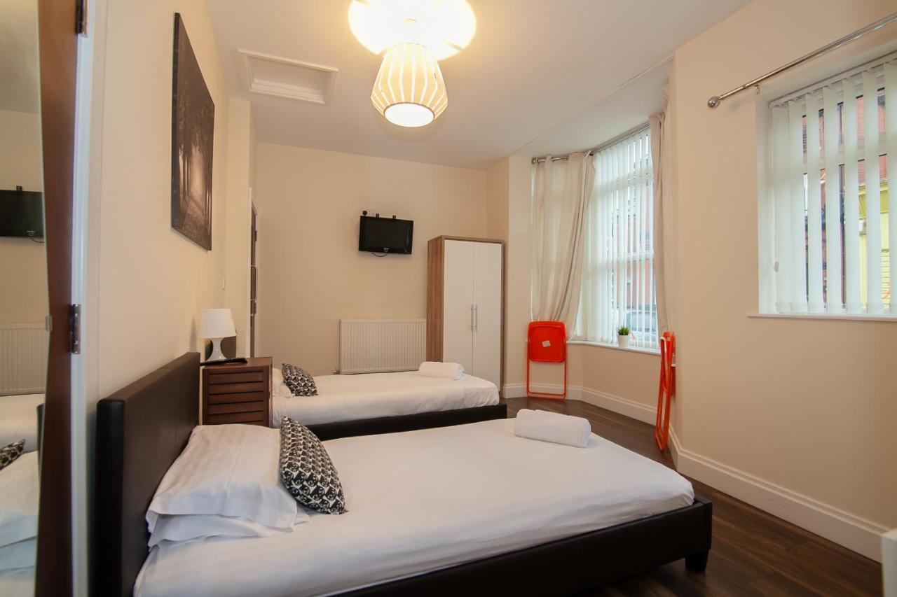 Casa Fresa Franks Serviced Accommodation Liverpool Bagian luar foto